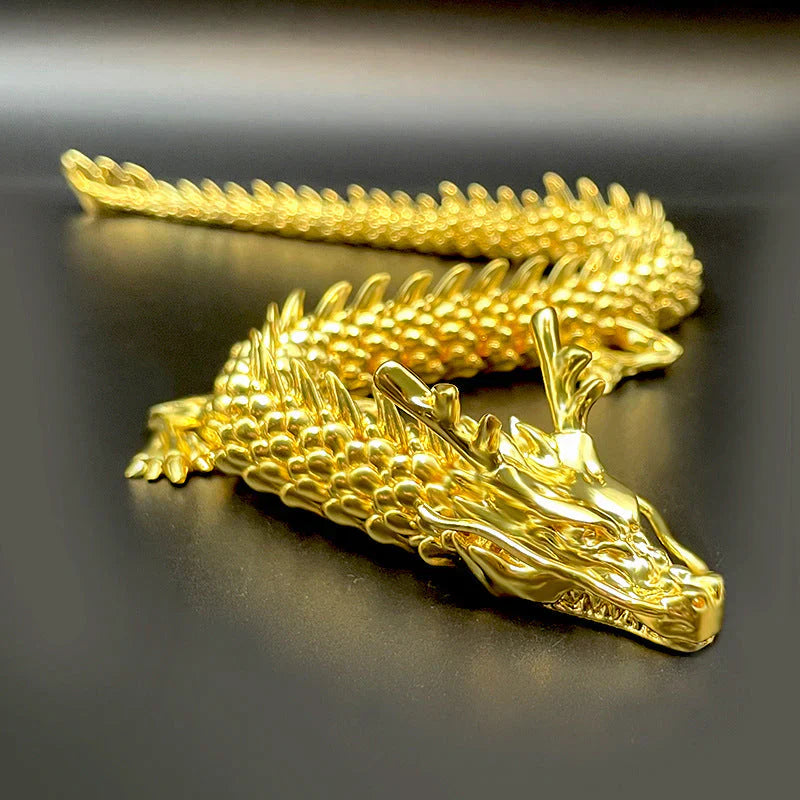 Goldener Drache mit beweglichen Gelenken