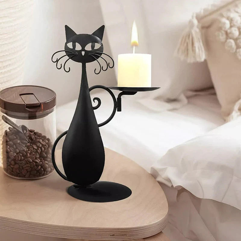 Mystischer Katzen-Kerzenhalter