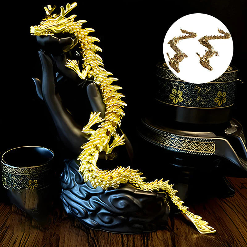 Goldener Drache mit beweglichen Gelenken