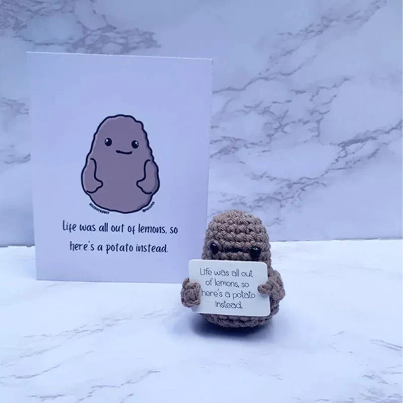 Gestrickte Glückskartoffel – Dein fröhlicher Begleiter für den Alltag