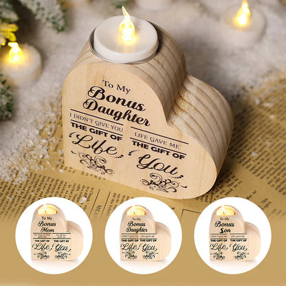 Holz-Kerzenhalter mit Herzmotiv – Ein Geschenk mit Bedeutung!