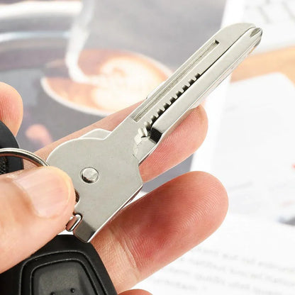 6-in-1-Miniwerkzeug Schlüsselanhänger aus Edelstahl