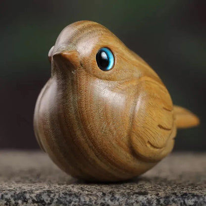 Handgefertigter Sandelholz Vogel