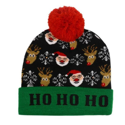 Weihnachtliche LED-Strickmütze mit festlichem Design