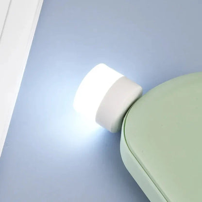 USB LED Mini-Nachtlicht – Praktisch & Augenfreundlich