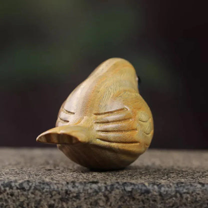 Handgefertigter Sandelholz Vogel