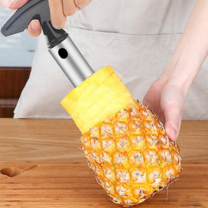 Ananas-Schneider mit Kernenentferner