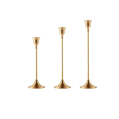 Eleganter Goldene Kerzenhalter