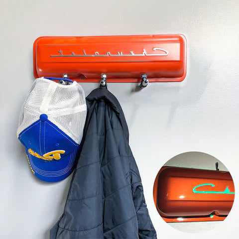 Einzigartige Wandhaken im Zündkerzen-Design – Perfekt für Auto-Fans!