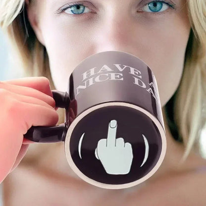 Freche Überraschungs-Tasse