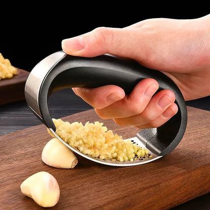 Knoblauch-Kraft – Ergonomische Edelstahl-Knoblauchpresse